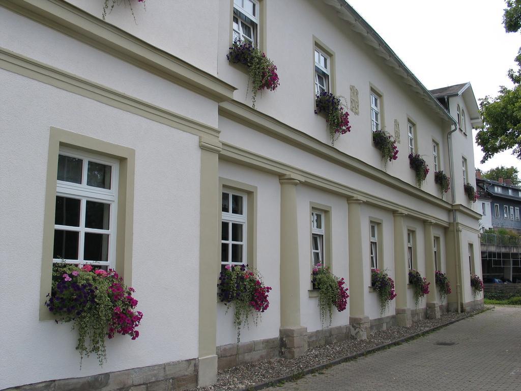 Hotel Garni - Haus Gemmer Кобург Экстерьер фото